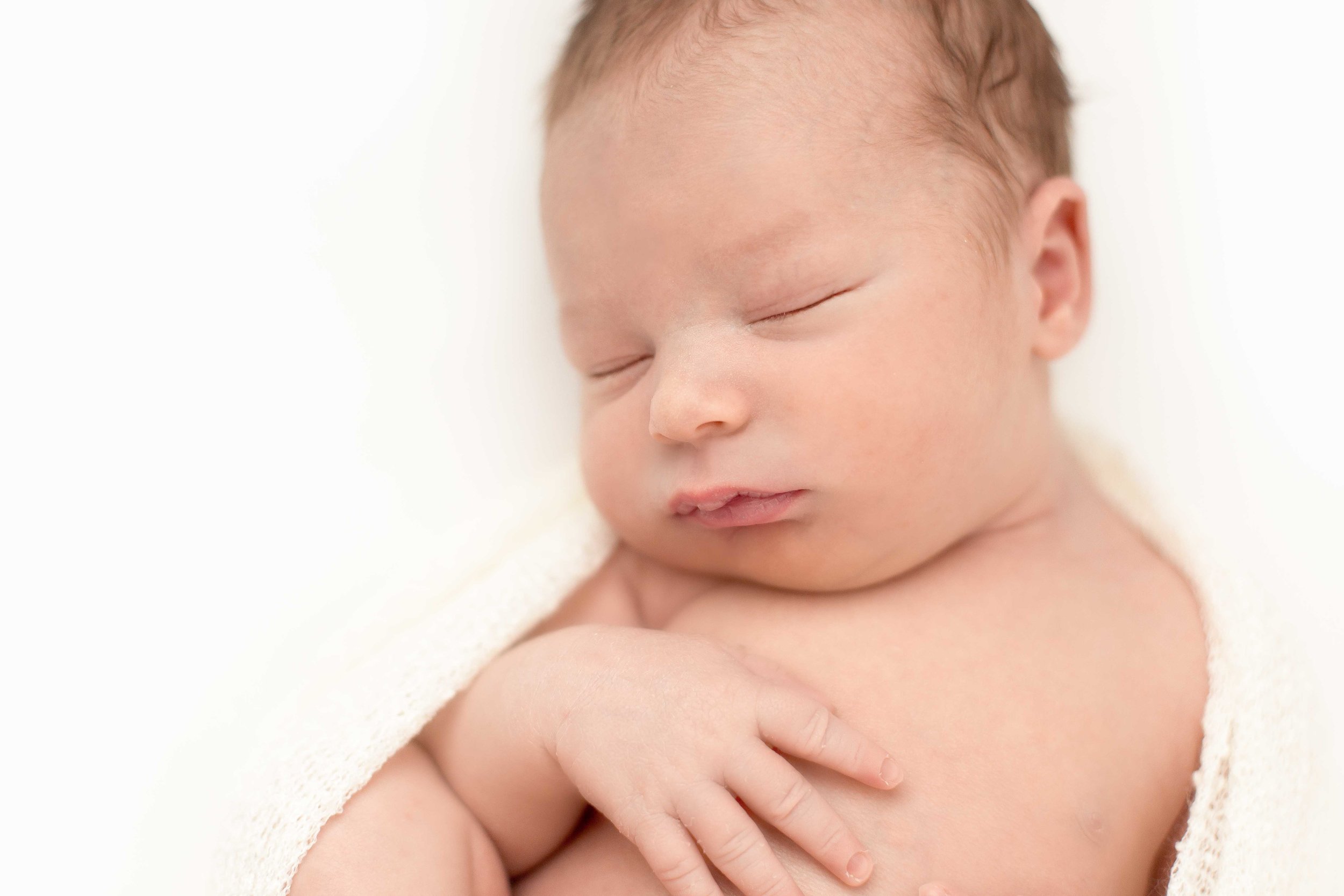 Alder Newborn-5.jpg