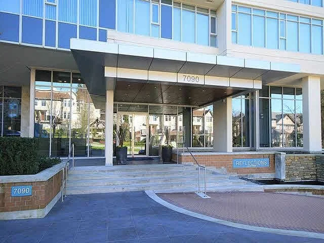 806-7090 Edmonds Street