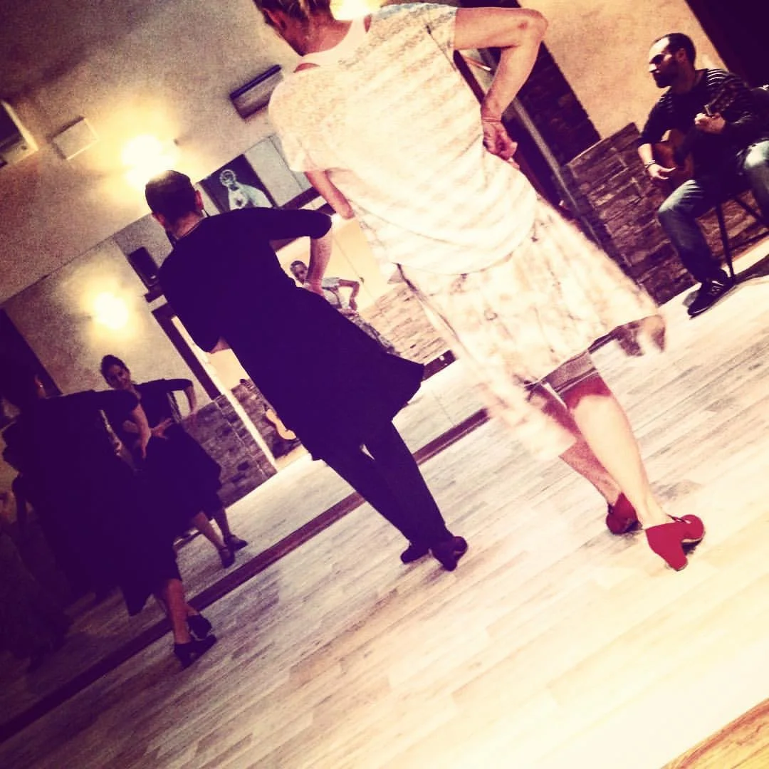 Caña | Viernes con una Letra