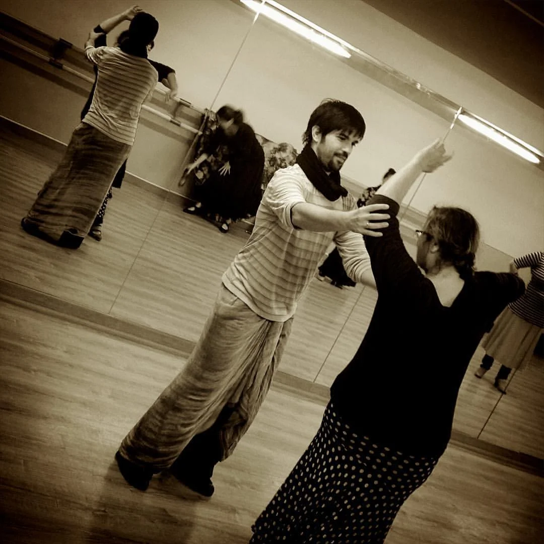 David teaching in the studio.jpg