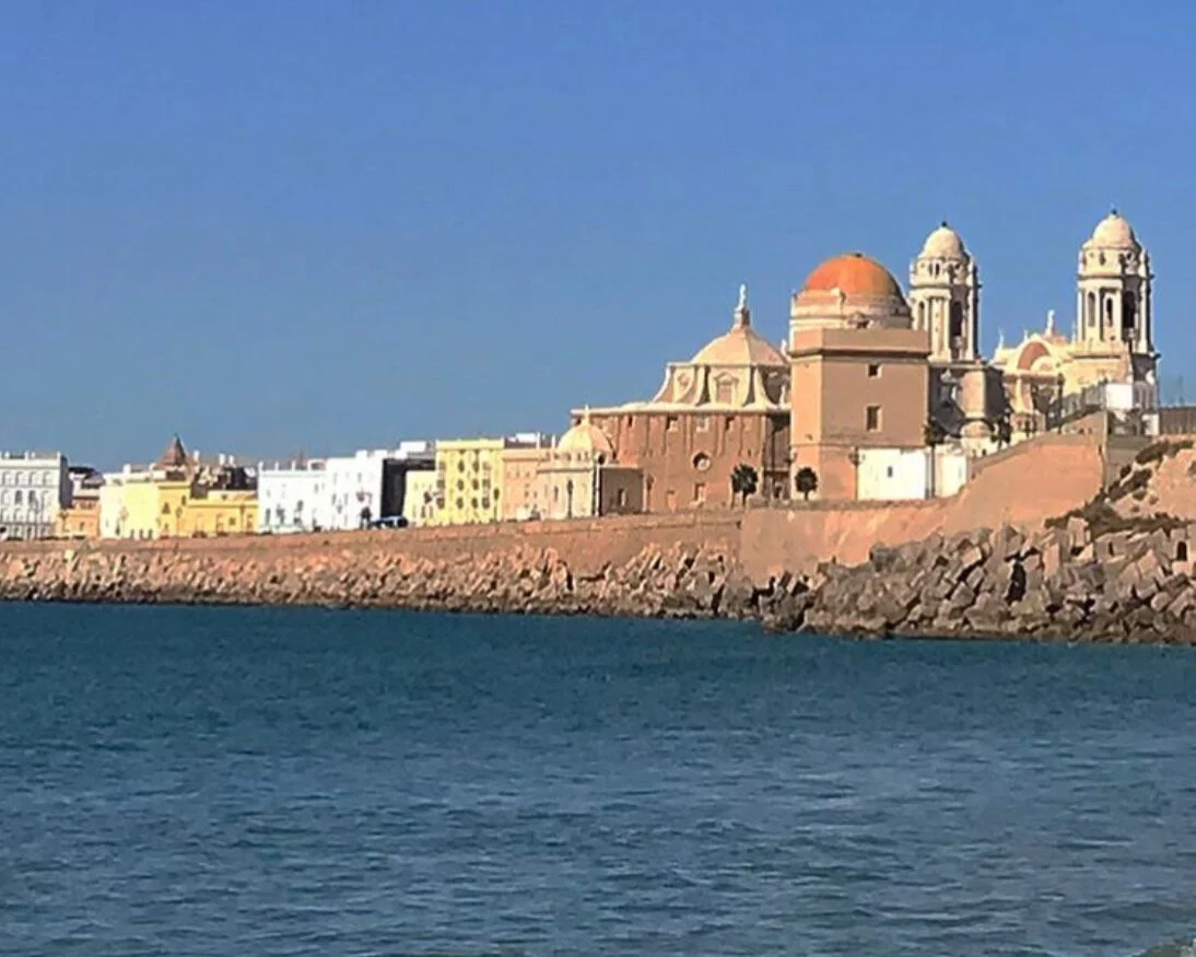 Cuando Se Entra En Cai | The Weekly Letra