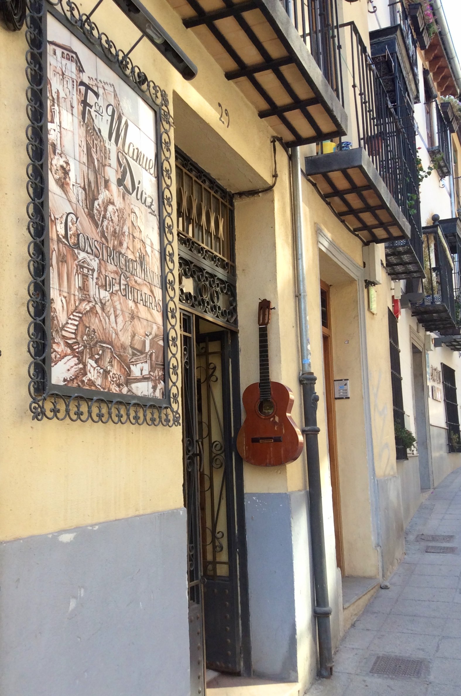 streets of granada 2 pixels.jpg