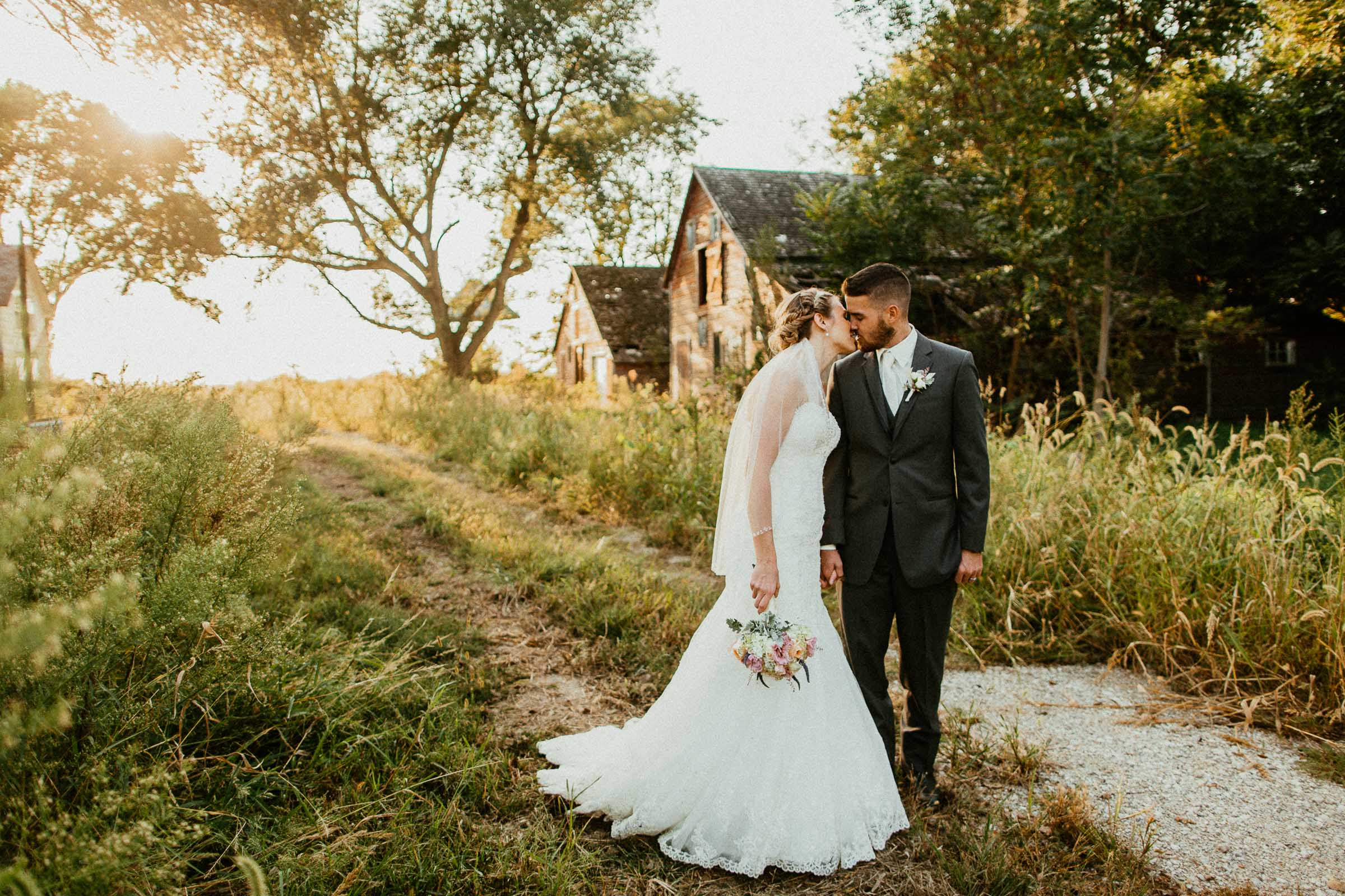 omaha barn wedding