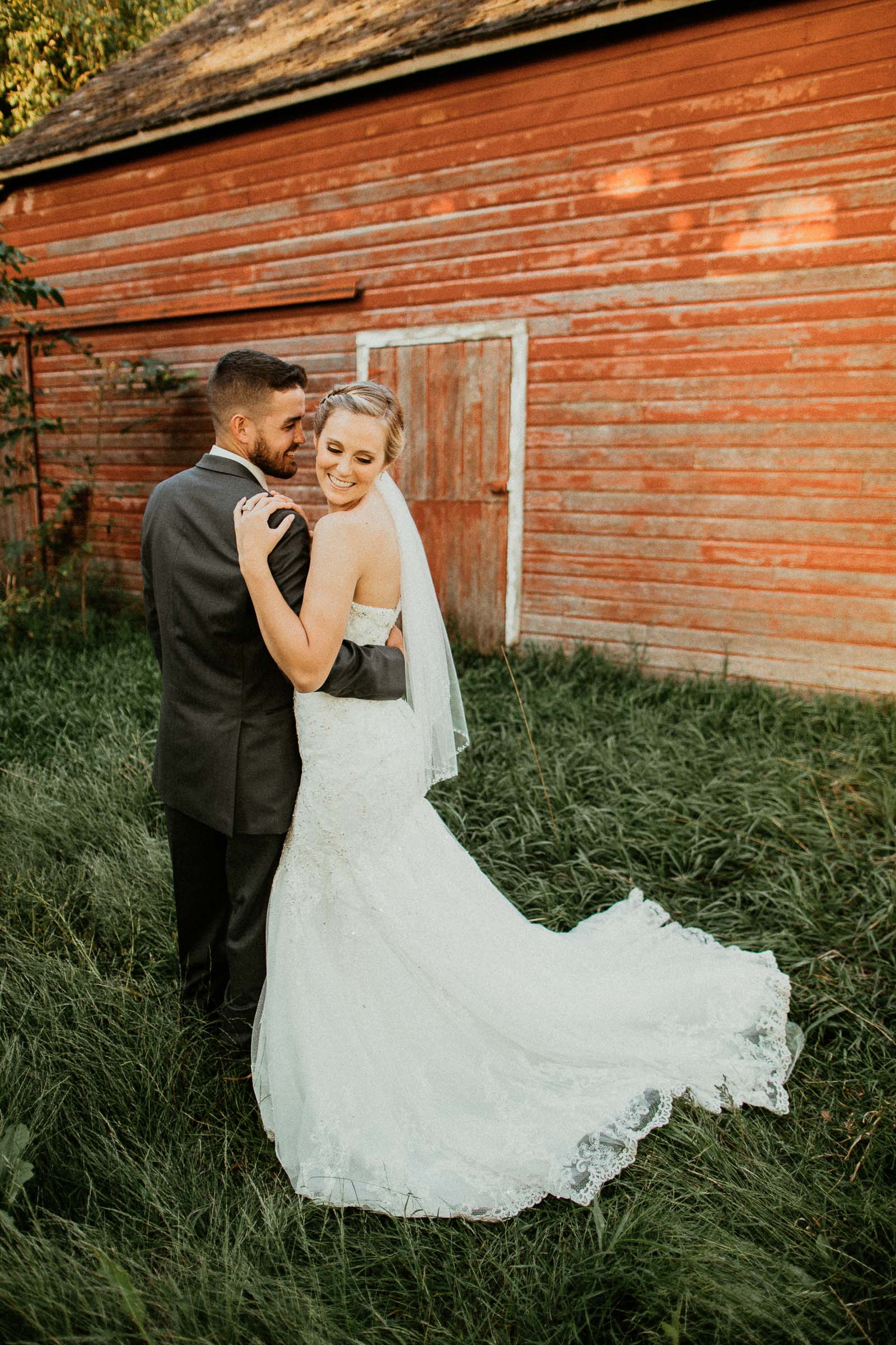 omaha barn wedding