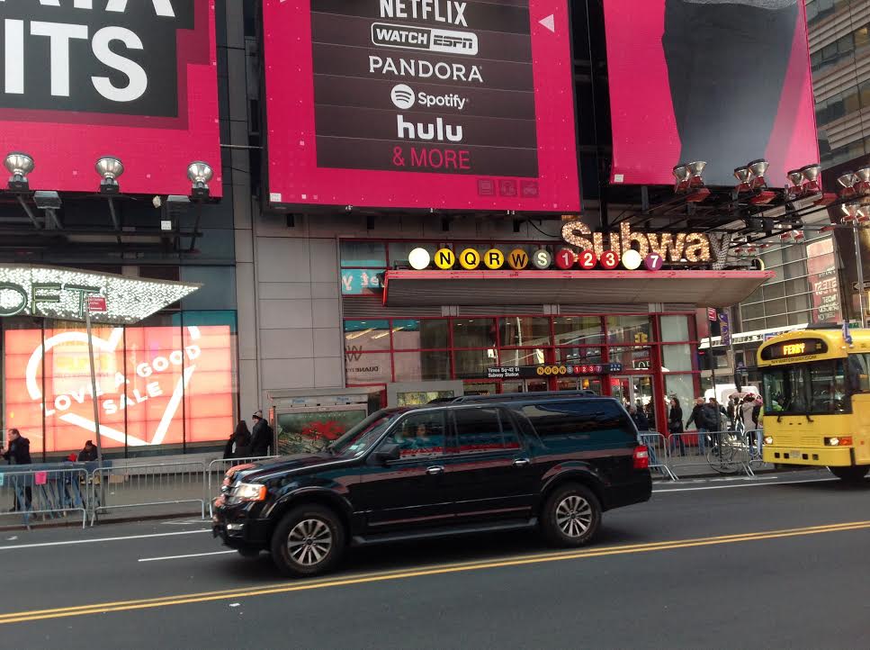 TIMES SQUARE SCENE IN NEW YORK CITY