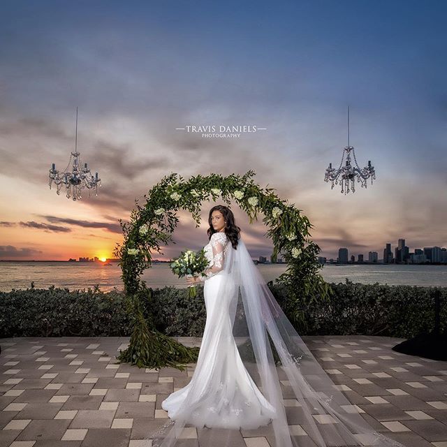#therosesarewed #eternallyrose by @travisdanielsphotography #quality is 🔑 #bride #sunset #weddingdress #weddingday #shesaidyes #miamiwedding #destinationwedding
