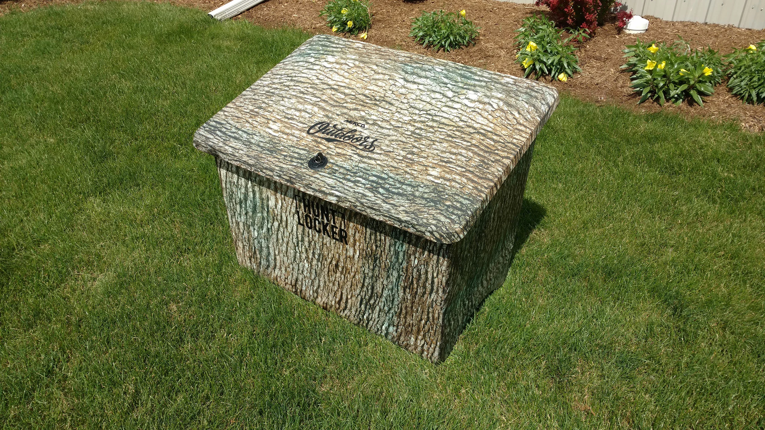 HuntLocker-TreeBark copy.jpg