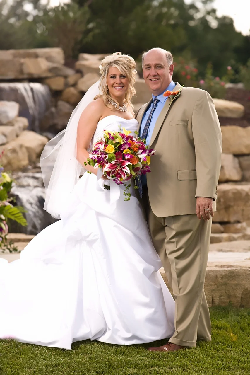 CIERA&JEFFonherWEDDINGDAY.jpeg