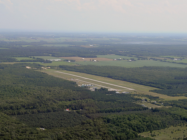 Huronia Airport