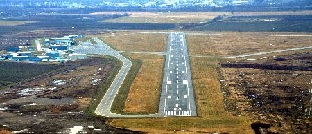 Niagara District Airport