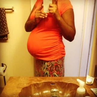 Nancy 28 weeks pregnant with Brielle.