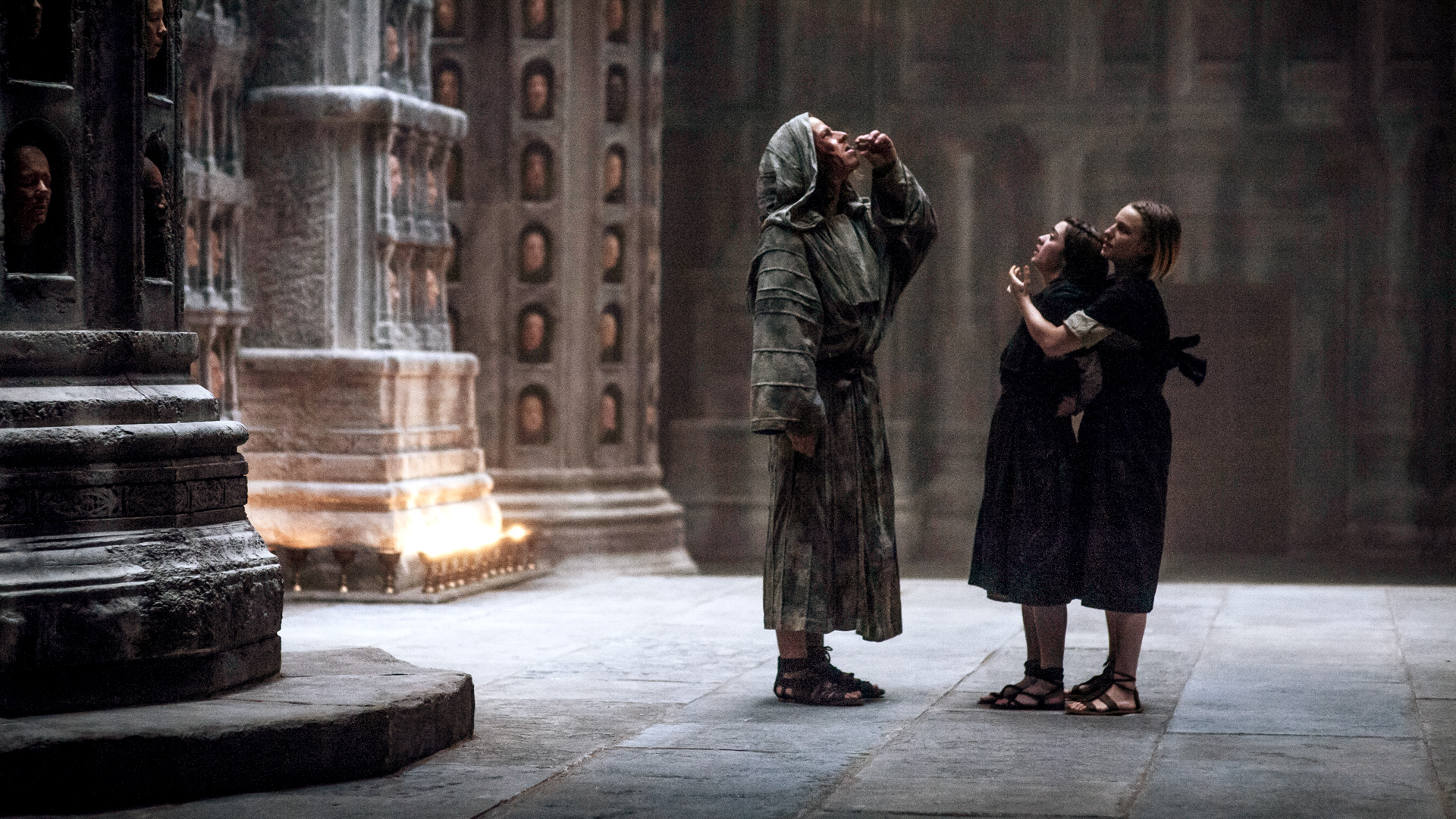 One of the only good shots of the sandals! You can see that Arya's look like they're made from rope, whereas the Waif's look more like leather straps. I just looked for something brown with an ankle strap.