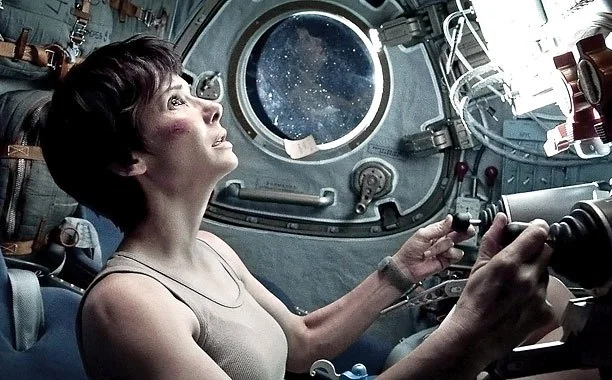 gravity-review_0.jpg