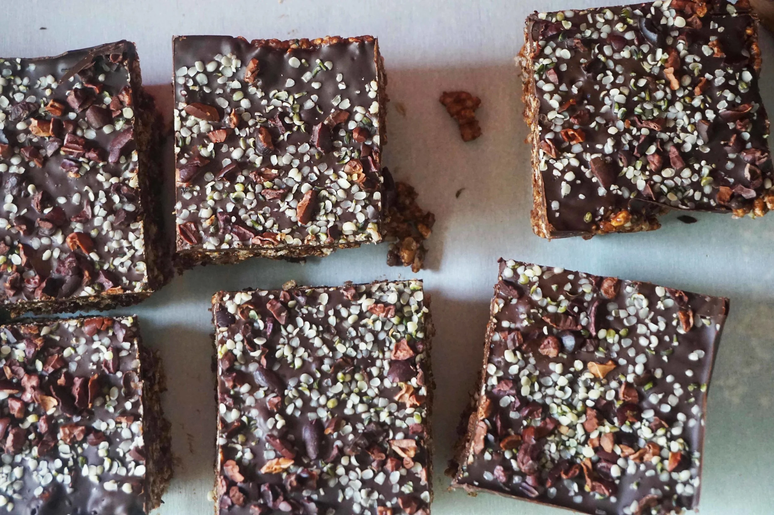Sprinkle with hemp seeds, cacao nibs and sea salt .