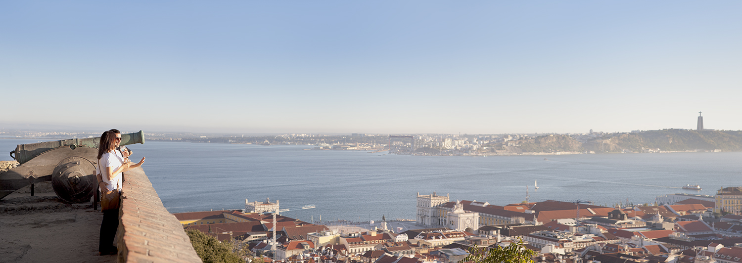 sessao-fotografica-pedido-casamento-flytographer-castelo-sao-jorge-lisboa-terra-fotografia-009.jpg