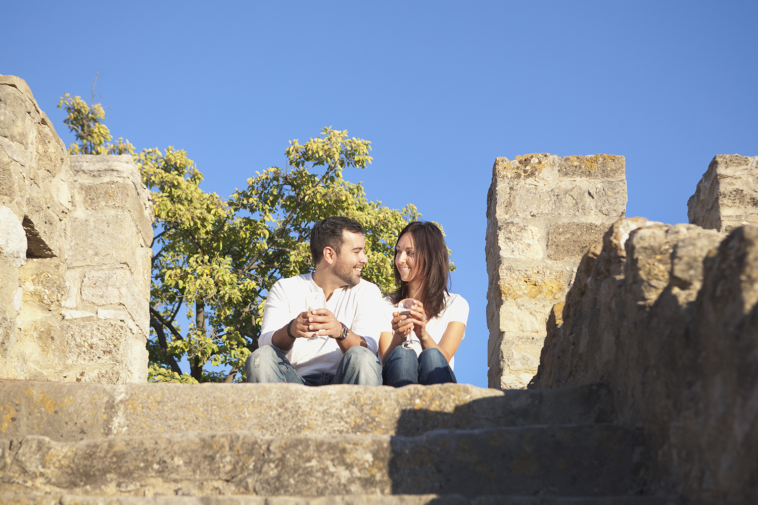 sessao-fotografica-pedido-casamento-flytographer-castelo-sao-jorge-lisboa-terra-fotografia-016.jpg