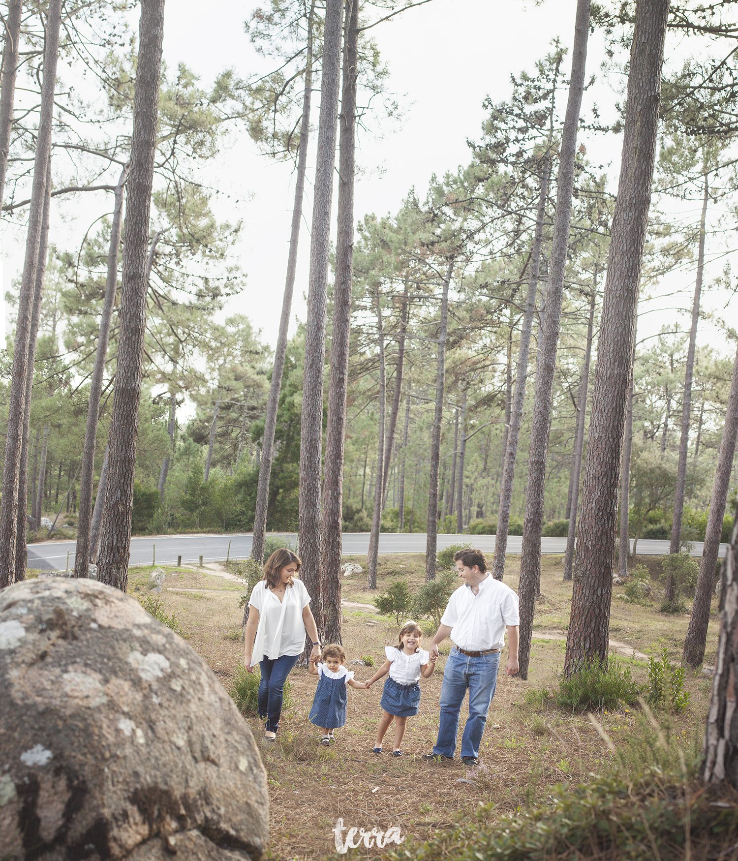 sessao-fotografica-familia-serra-sintra-portugal-terra-fotografia-01.jpg