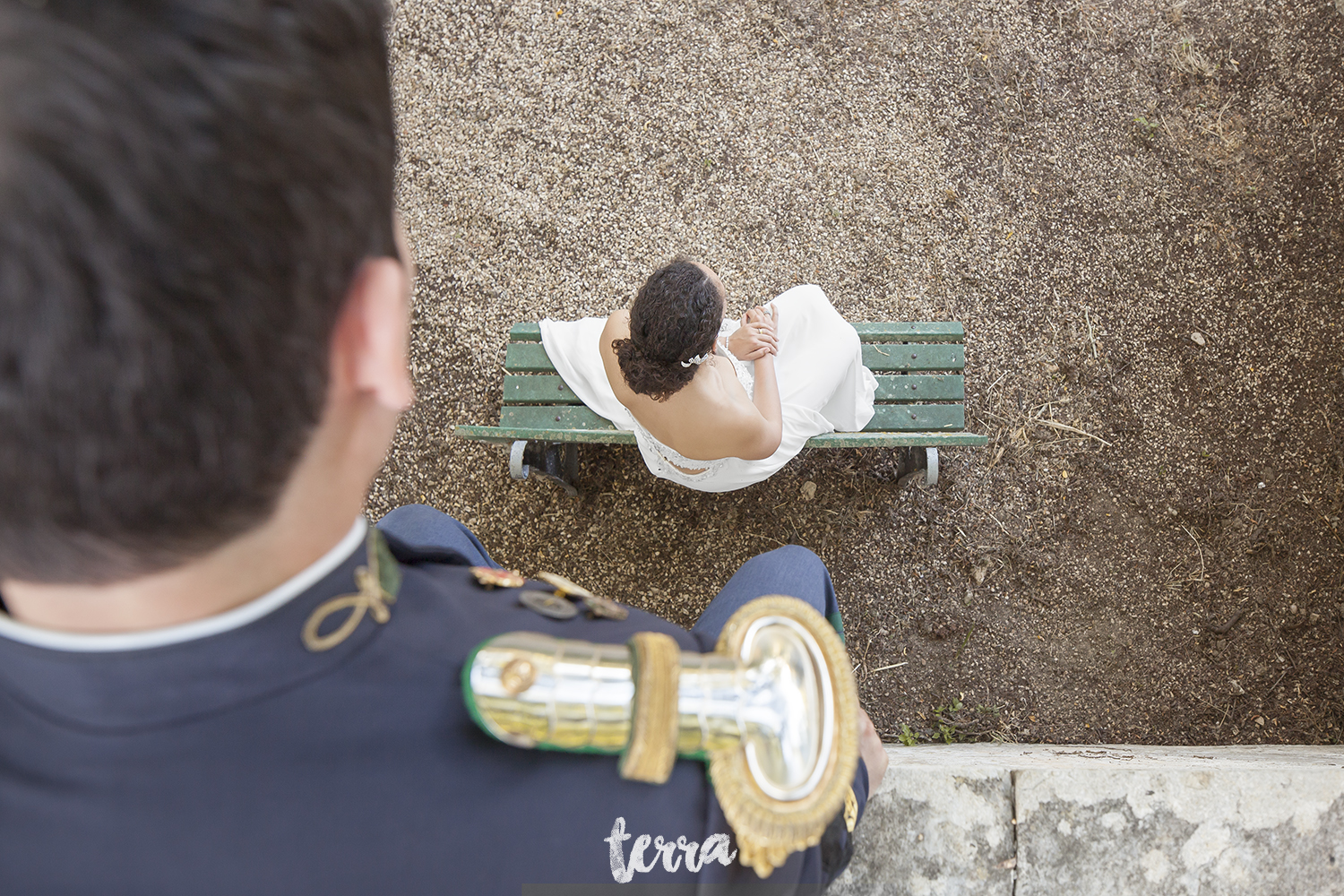 sessao-fotografica-trash-the-dress-casa-pesca-marques-pombal-terra-fotografia-21.jpg