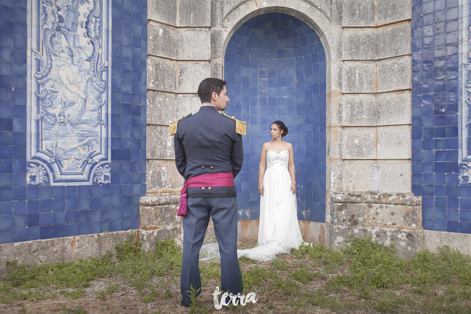 sessao-fotografica-trash-the-dress-casa-pesca-marques-pombal-terra-fotografia-57.jpg
