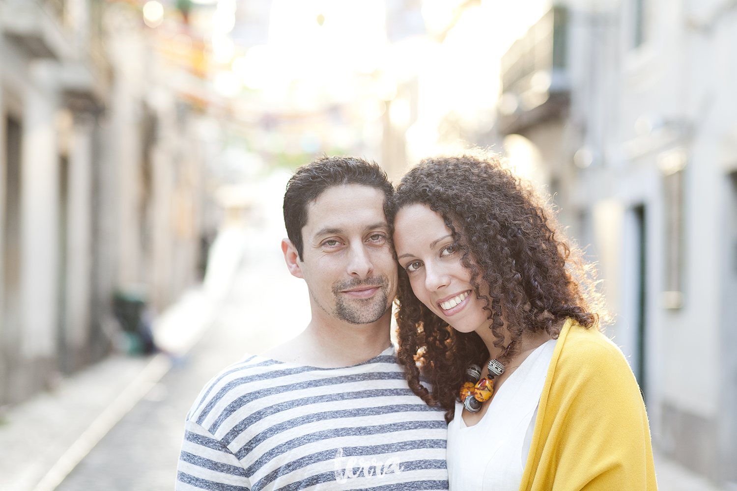 sessao-fotografica-casal-bairro-alto-lisboa-terra-fotografia-0021.jpg