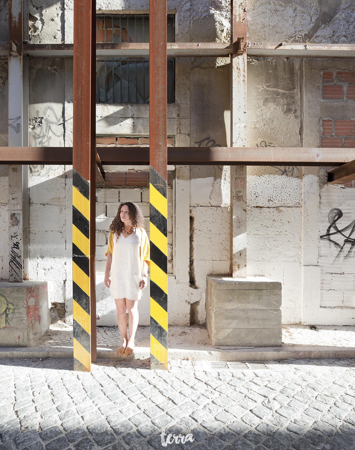 sessao-fotografica-casal-bairro-alto-lisboa-terra-fotografia-0049.jpg