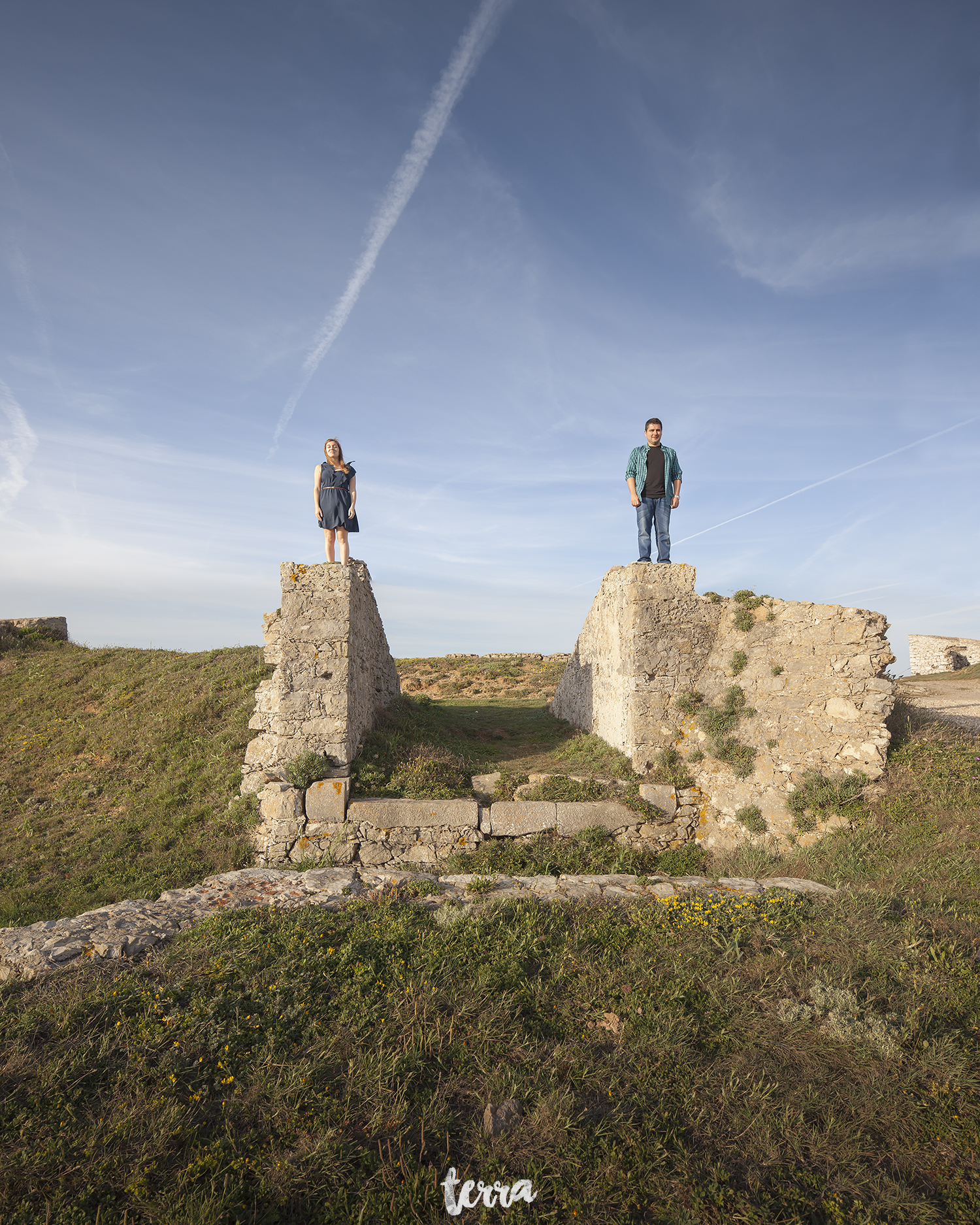 sessao-fotografica-casal-forte-luz-peniche-terra-fotografia-13.jpg