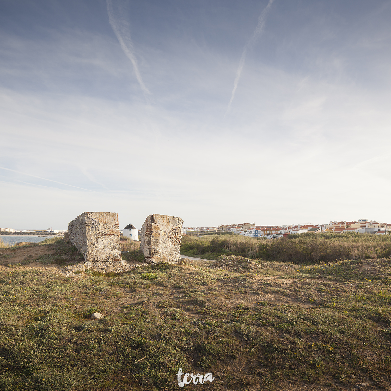 sessao-fotografica-casal-forte-luz-peniche-terra-fotografia-12.jpg