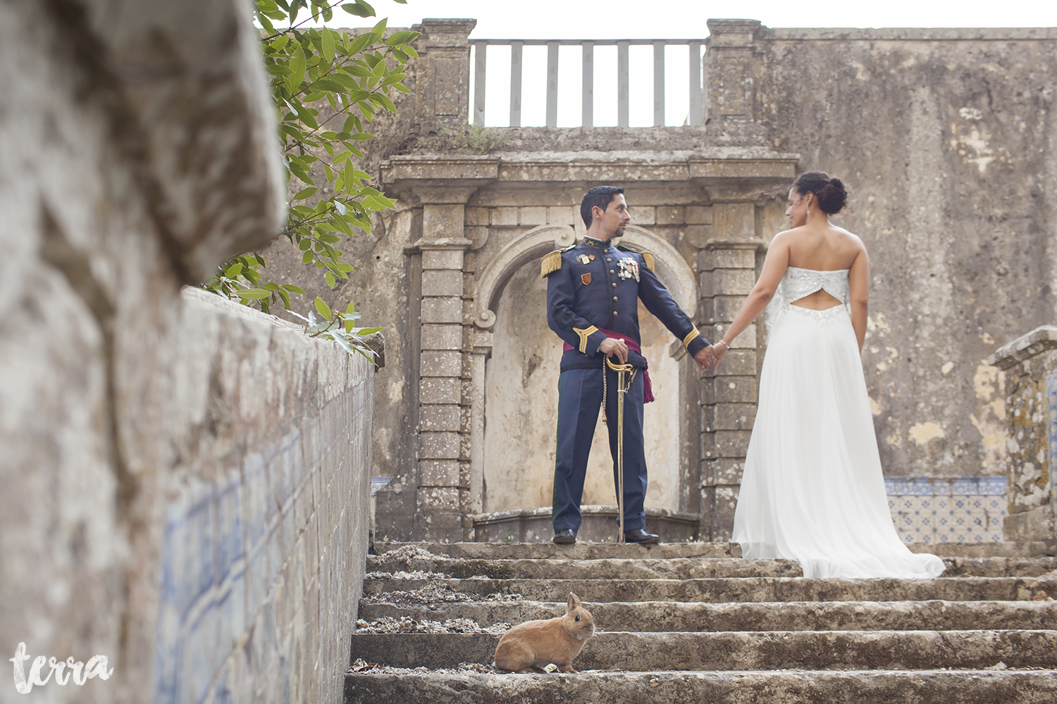 sessao-fotografica-trash-the-dress-casa-pesca-marques-pombal-terra-fotografia-15.jpg