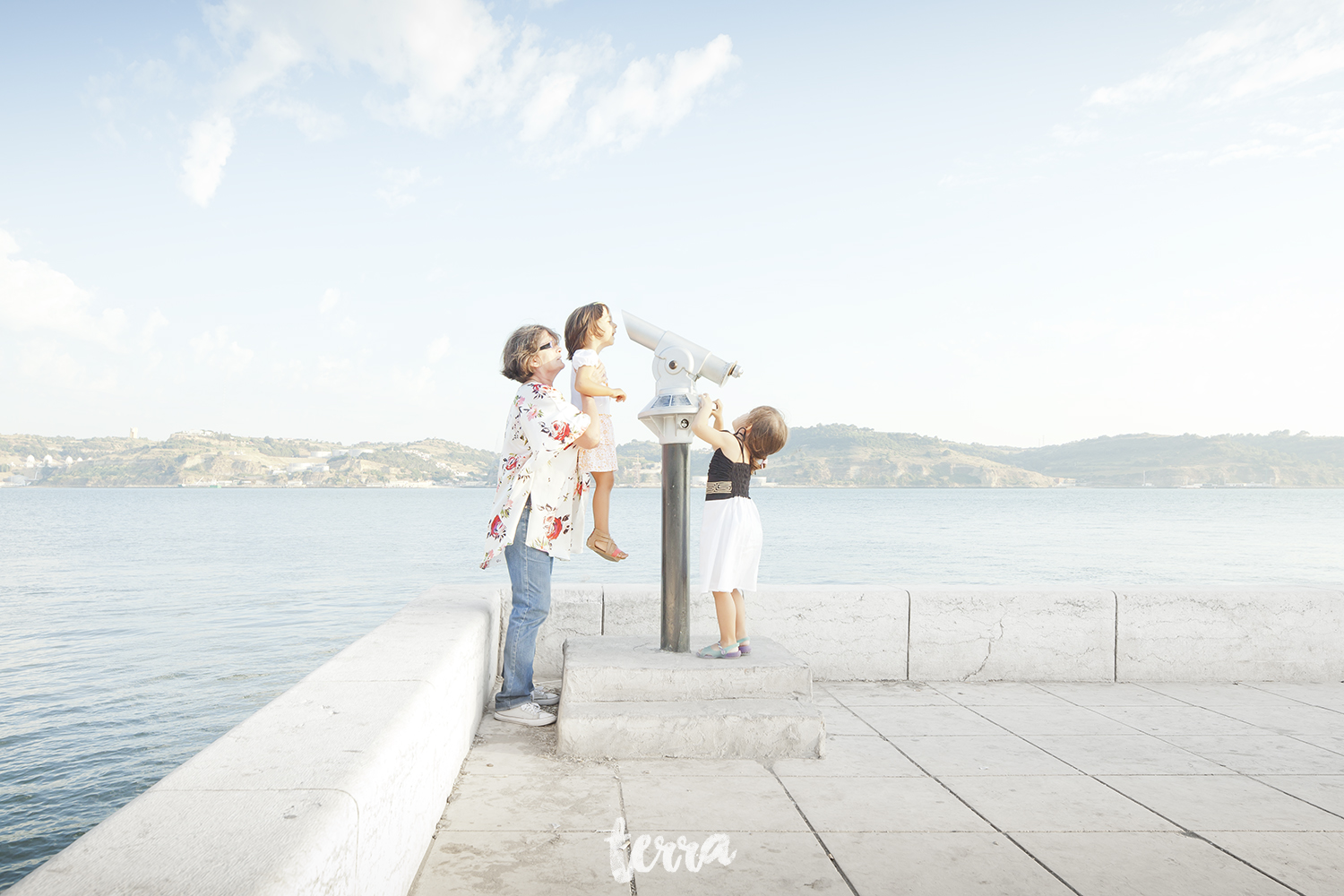 sessao-fotografica-familia-torre-belem-terra-fotografia-0032.jpg