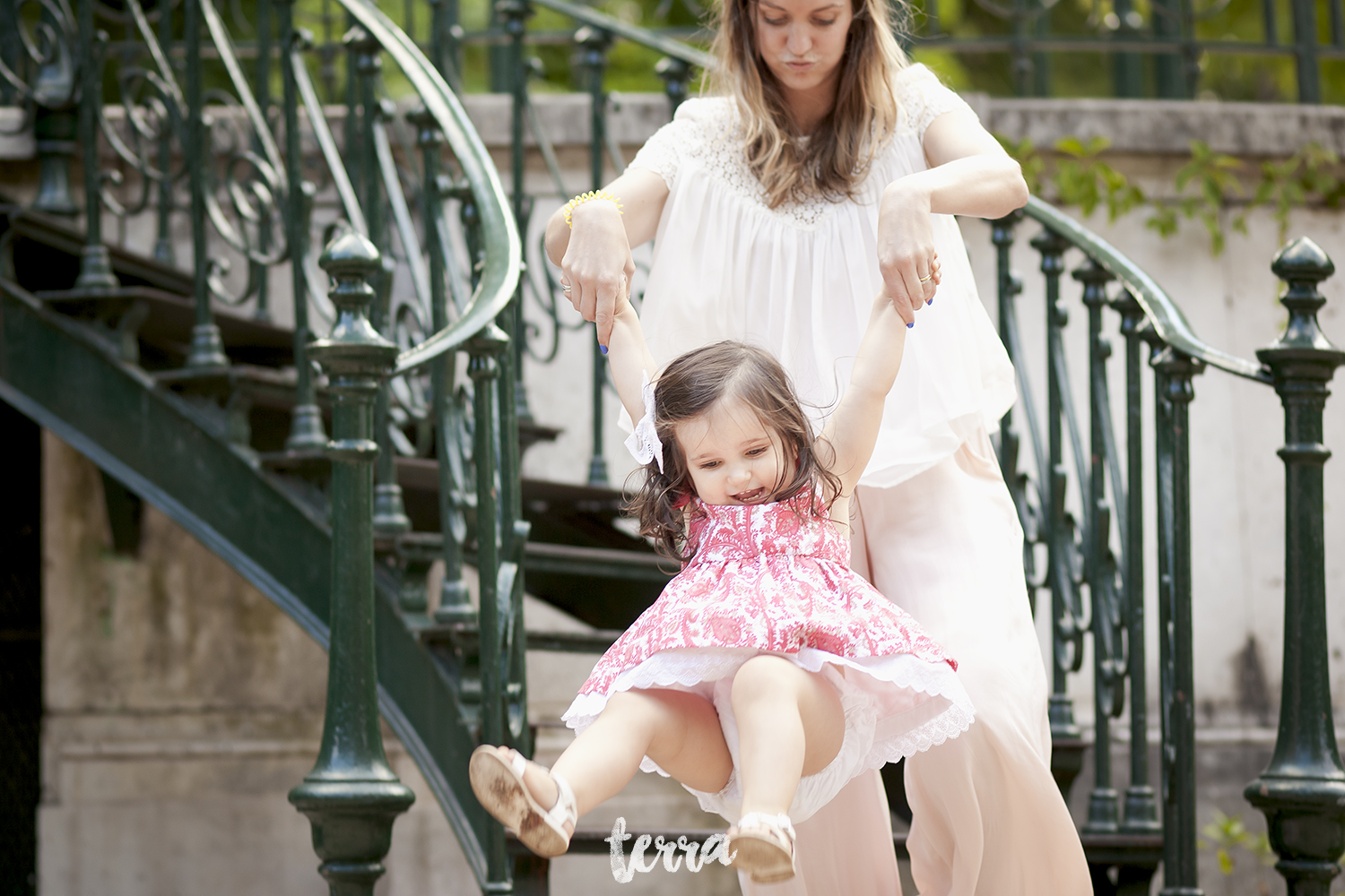 sessao-fotografica-familia-jardim-estrela-lisboa-terra-fotografia-0009.jpg