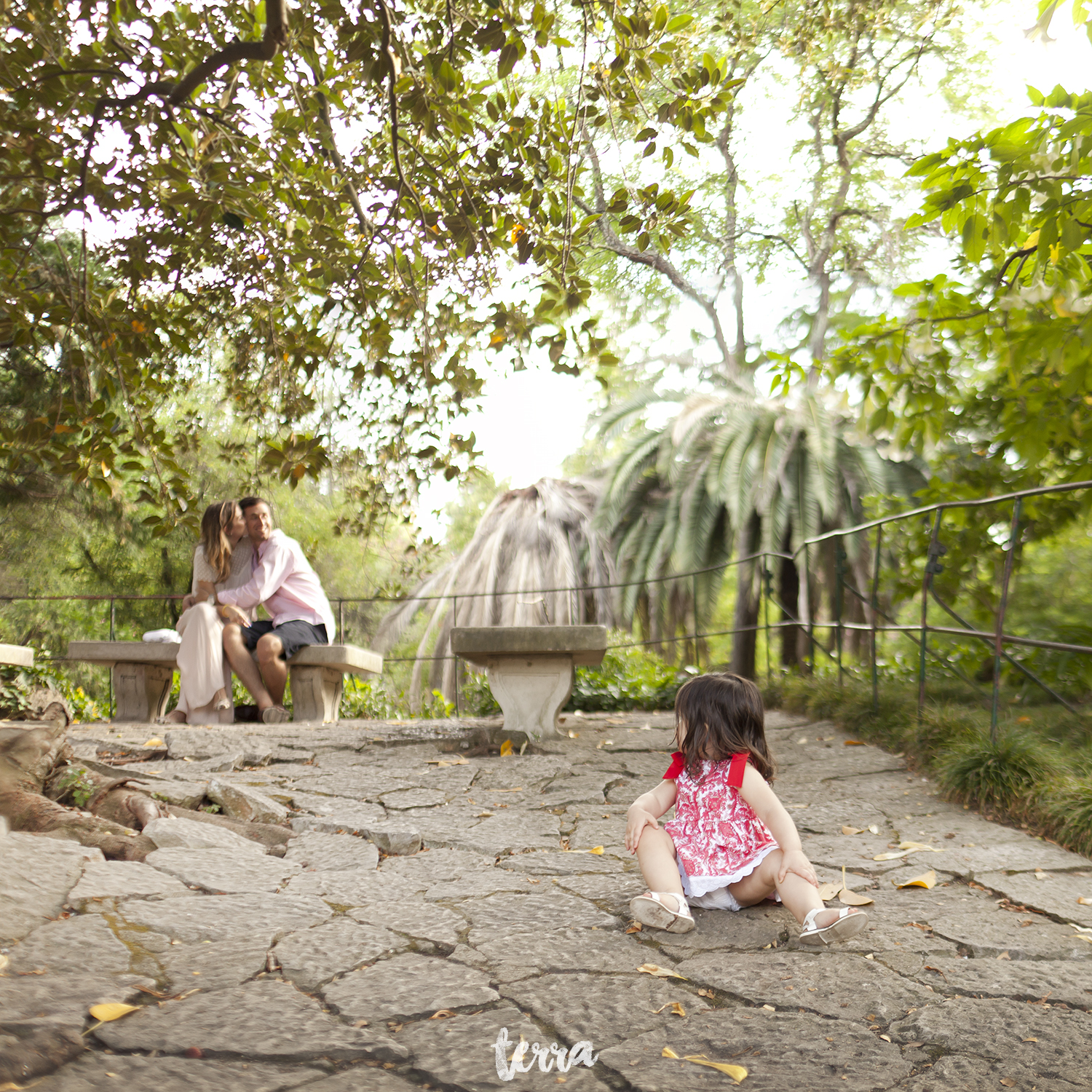 sessao-fotografica-familia-jardim-estrela-lisboa-terra-fotografia-0020.jpg