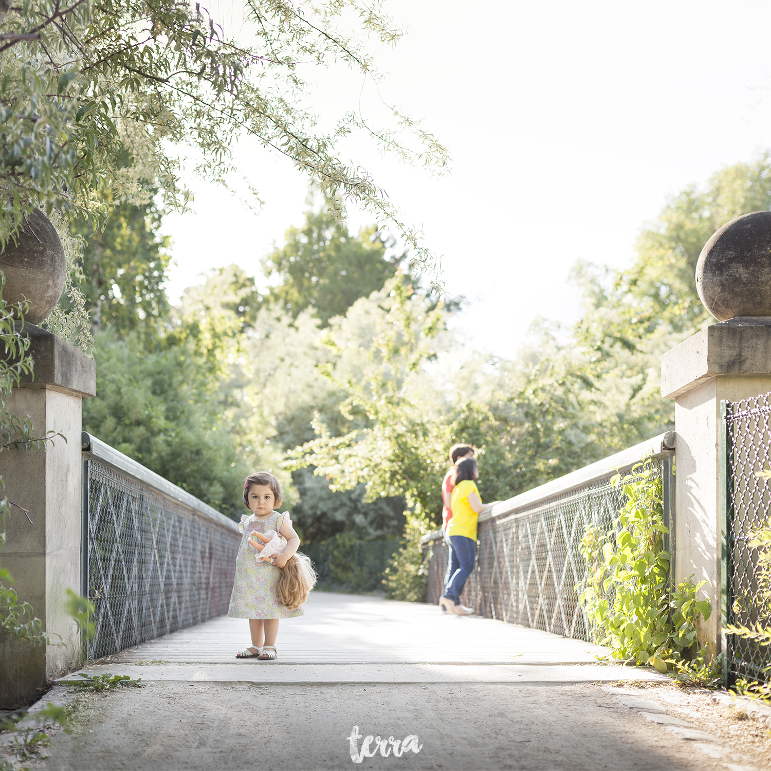 sessao-fotografica-familia-paris-frança-terra-fotografia-002.jpg