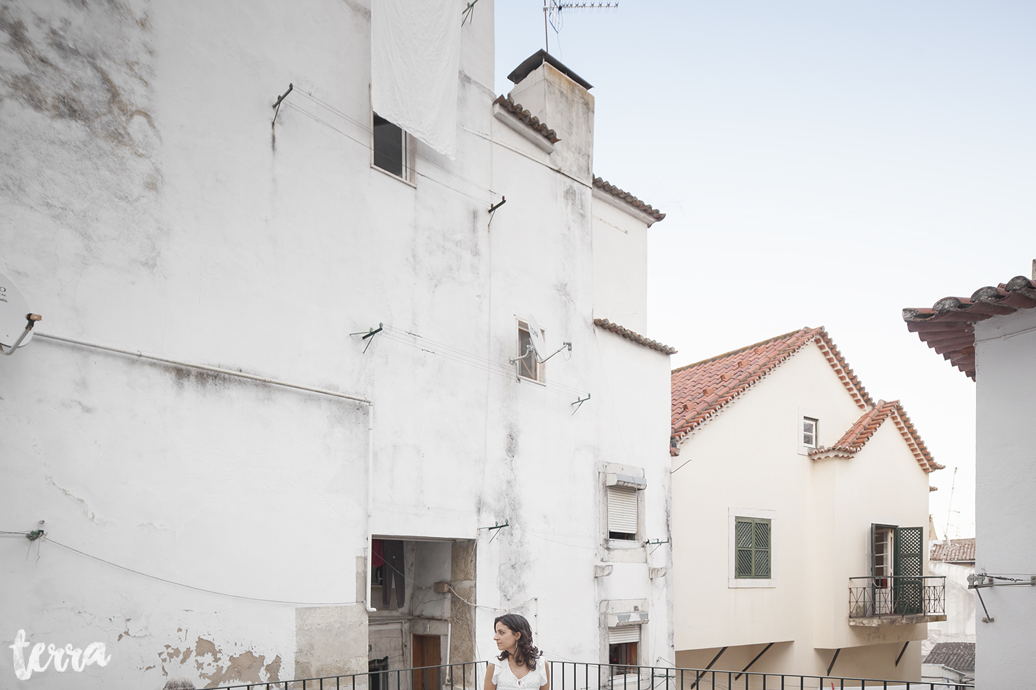 engagement-session-alfama-lisboa-terra-fotografia-033.jpg