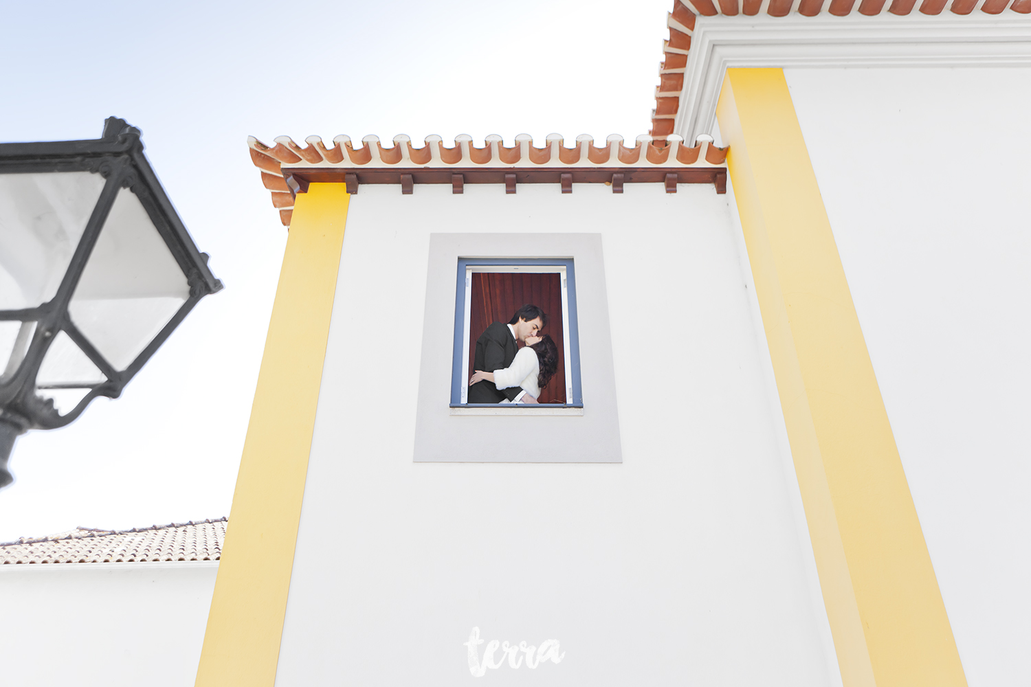 sessao-fotografica-trash-the-dress-viva-hotel-obidos-terra-fotografia-0009.jpg