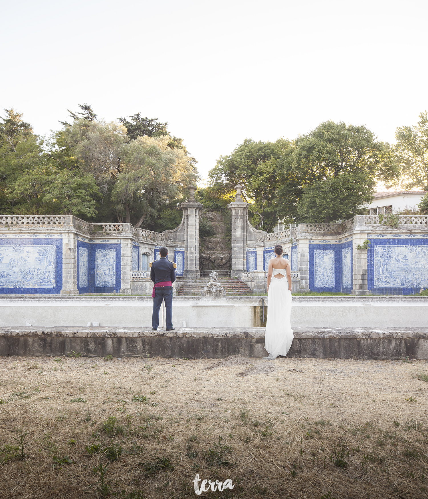 sessao-fotografica-trash-the-dress-casa-pesca-marques-pombal-terra-fotografia-31.jpg