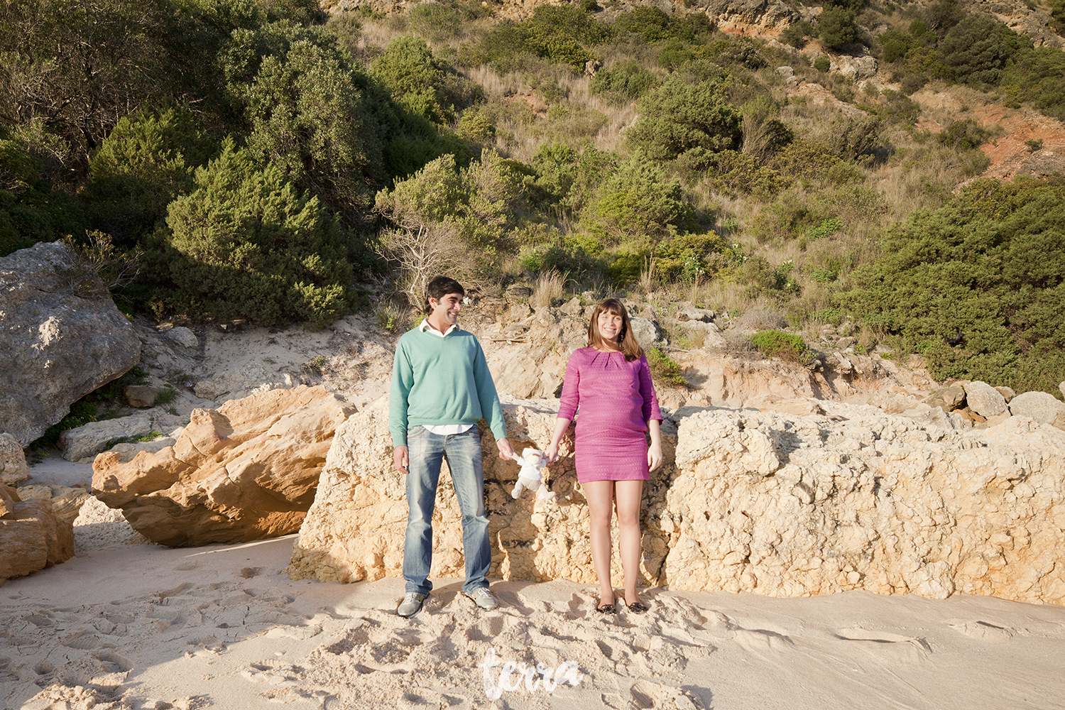 sessao-fotografica-gravidez-praia-portinho-arrabida-terra-fotografia-0014.jpg