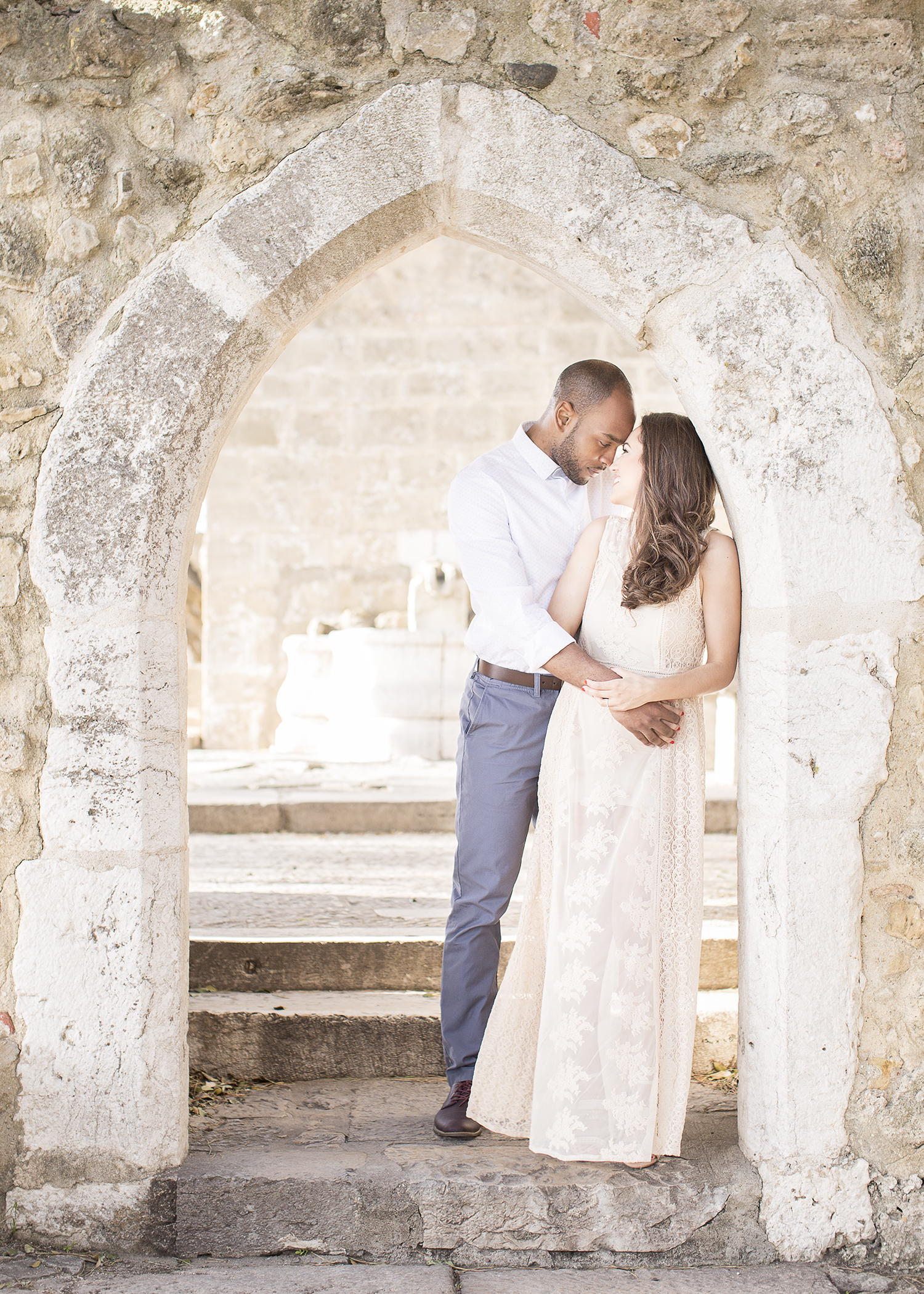 engagement-session-castelo-sao-jorge-lisboa-portugal-flytographer-terra-fotografia-05.jpg