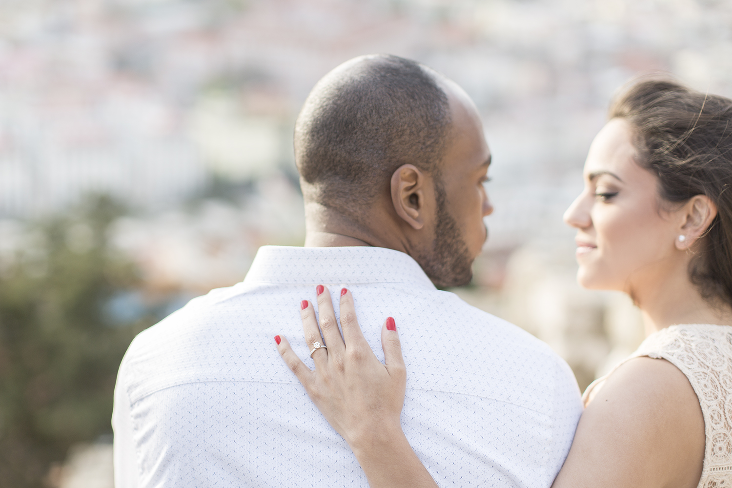 engagement-session-castelo-sao-jorge-lisboa-portugal-flytographer-terra-fotografia-27.jpg