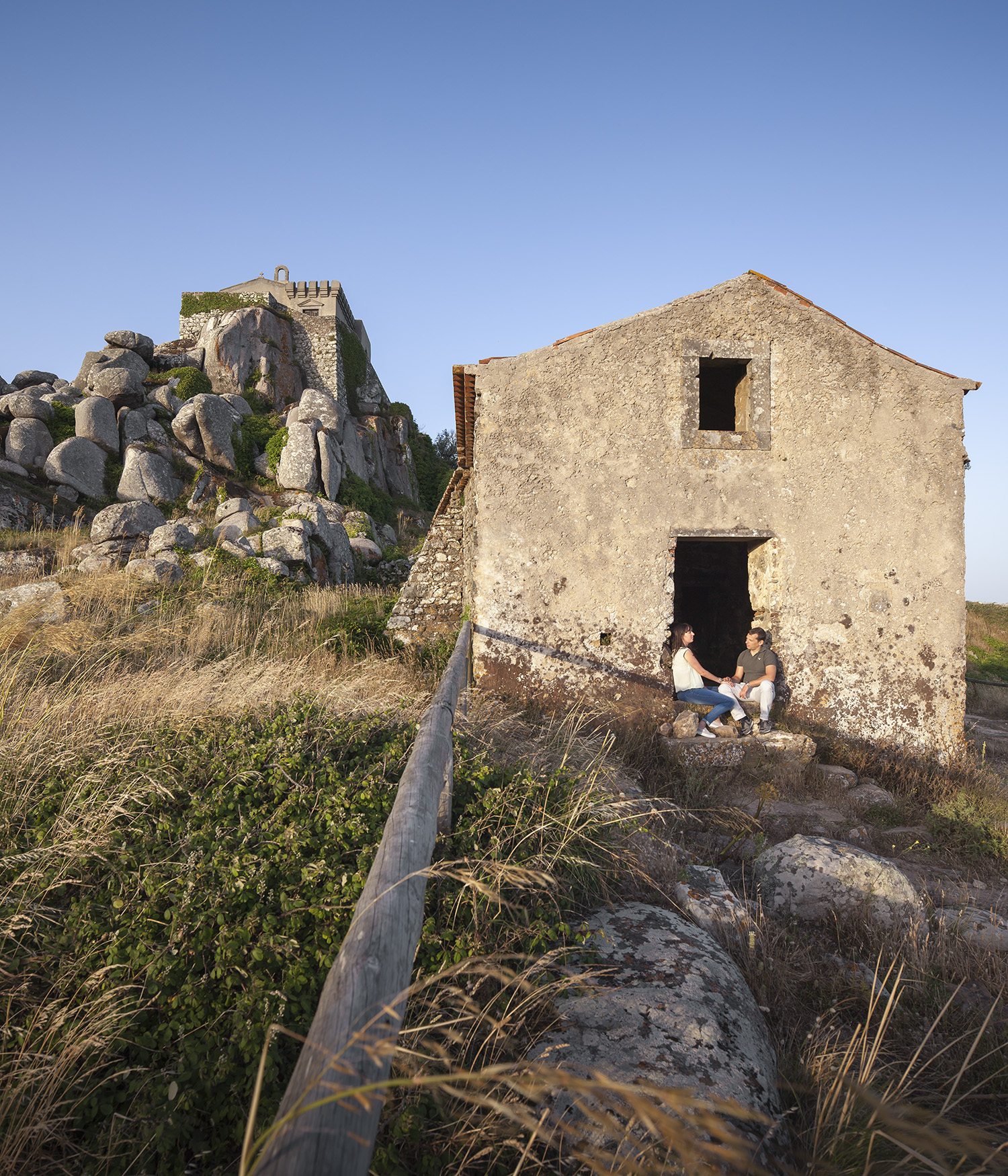 engagement-session-santuario-peninha-sintra-terra-fotografia-33.jpg