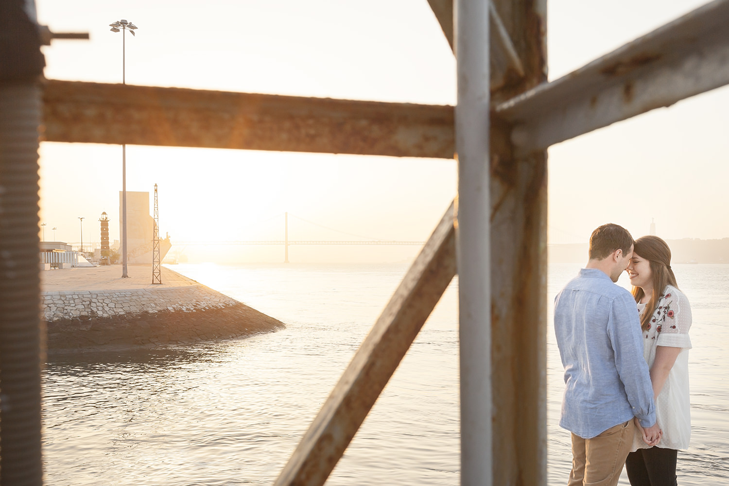 belem-tower-lisbon-engagement-photographer-terra-fotografia-flytographer-003.jpg