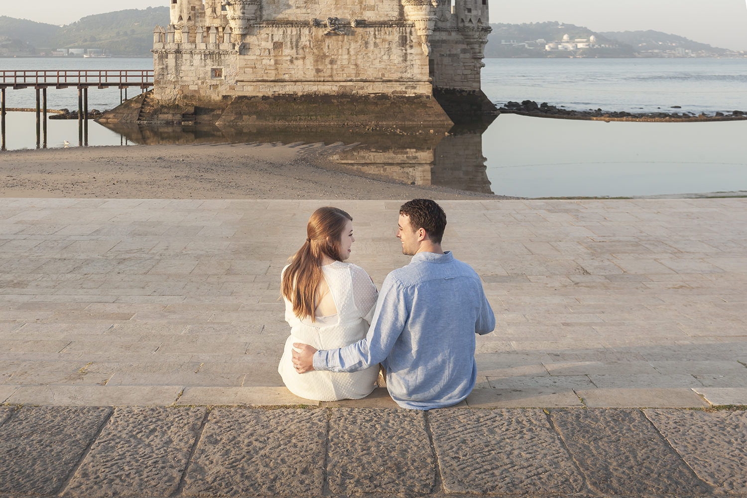 belem-tower-lisbon-engagement-photographer-terra-fotografia-flytographer-020.jpg