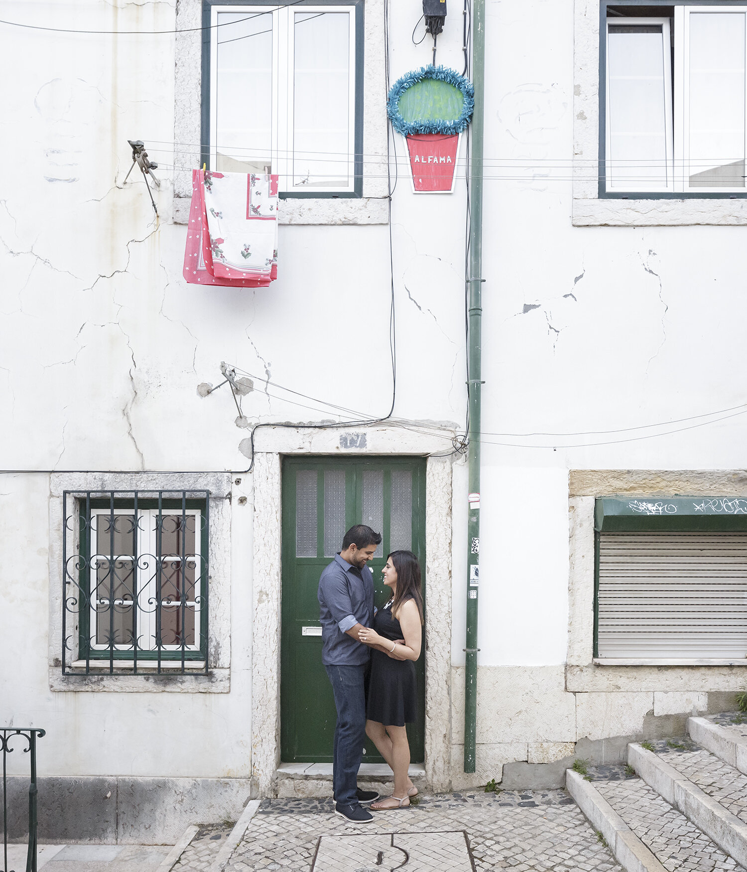 surprise-wedding-proposal-photographer-lisbon-ana-lucia-da-cruz-terra-fotografia-flytographer-05.jpg