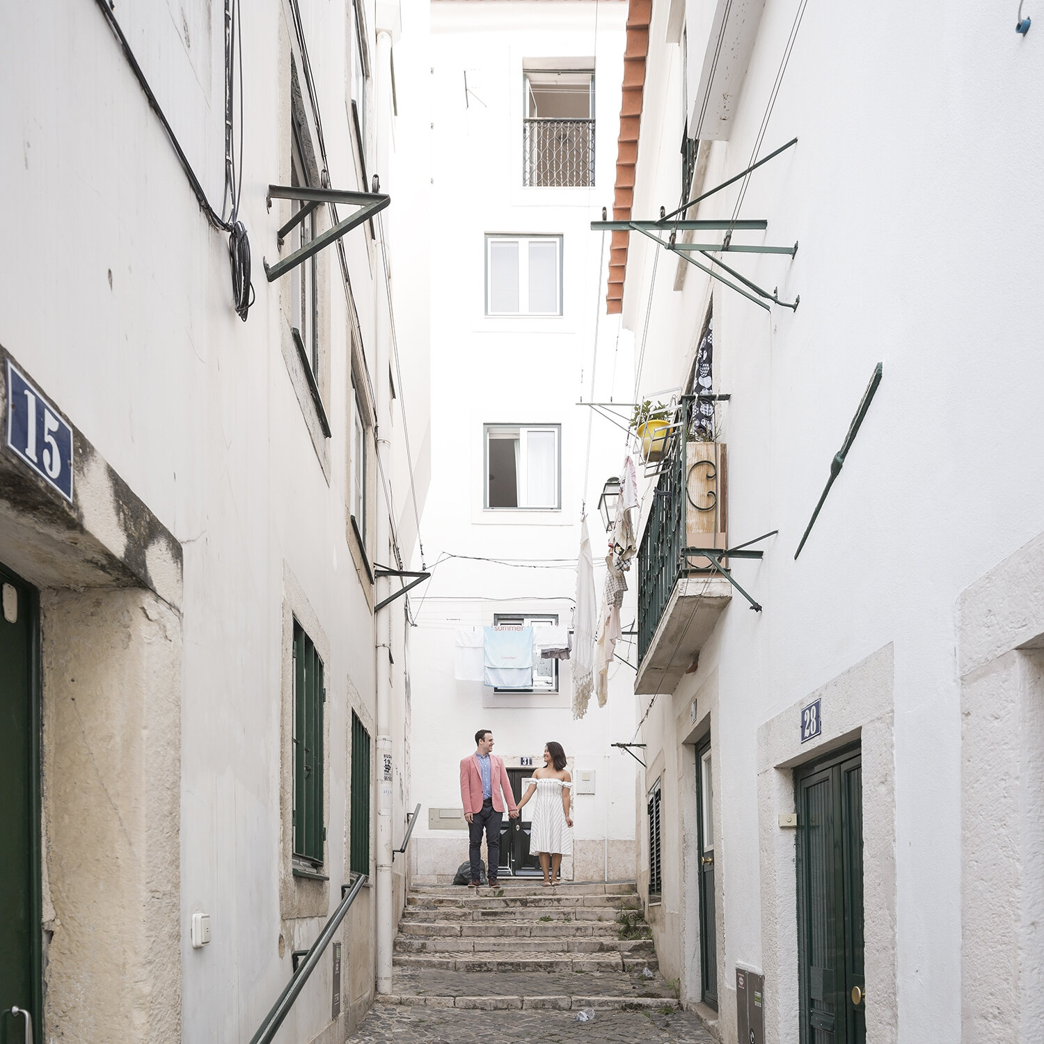 surprise-wedding-proposal-photographer-lisbon-ana-lucia-da-cruz-terra-fotografia-flytographer-26.jpg