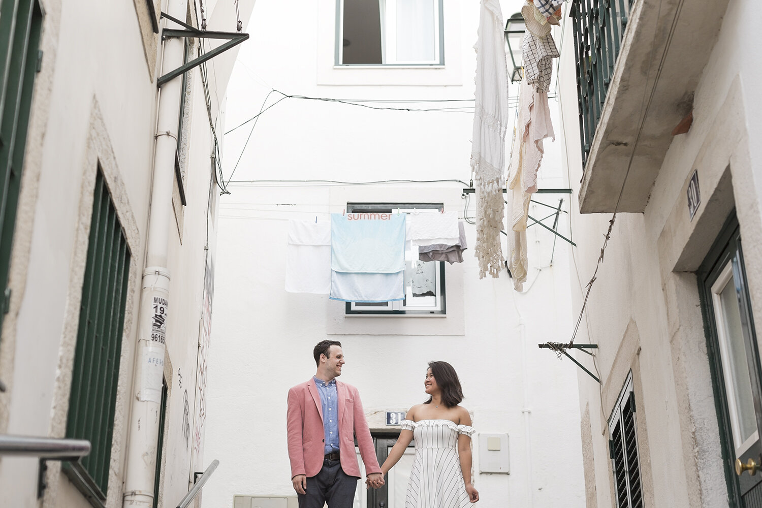 surprise-wedding-proposal-photographer-lisbon-ana-lucia-da-cruz-terra-fotografia-flytographer-27.jpg