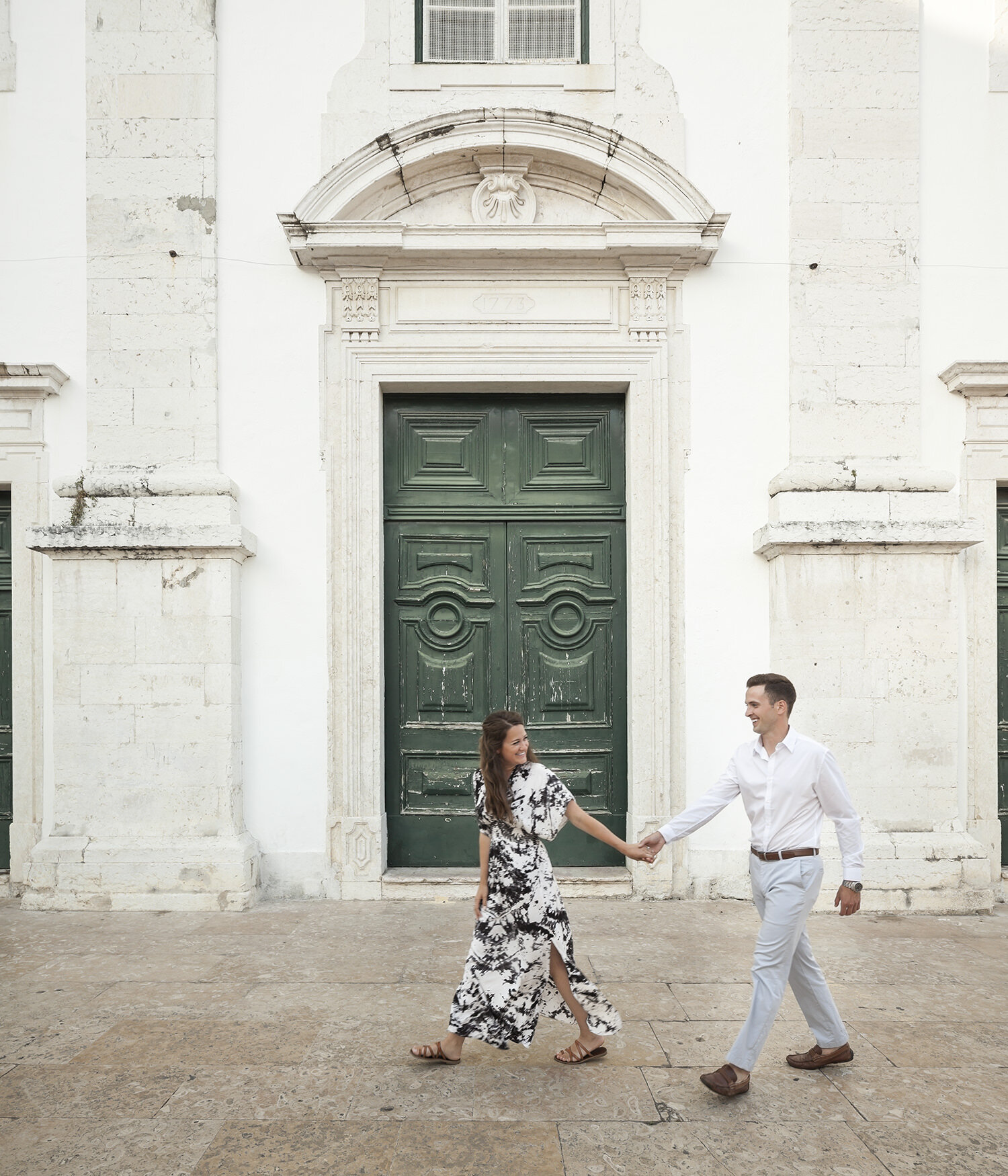 surprise-wedding-proposal-photographer-lisbon-ana-lucia-da-cruz-terra-fotografia-flytographer-13.jpg