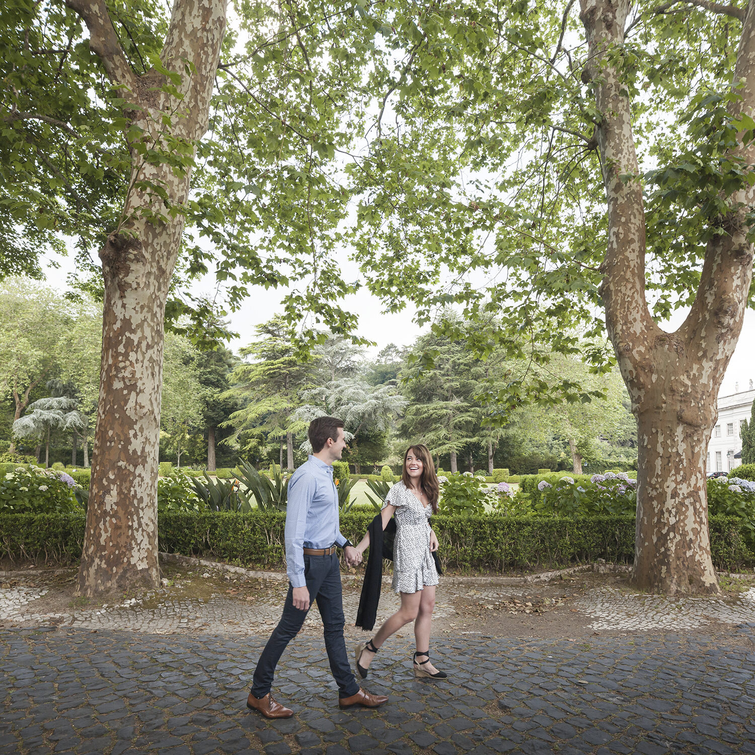 surprise-wedding-proposal-photographer-sintra-ana-lucia-da-cruz-terra-fotografia-flytographer-13.jpg