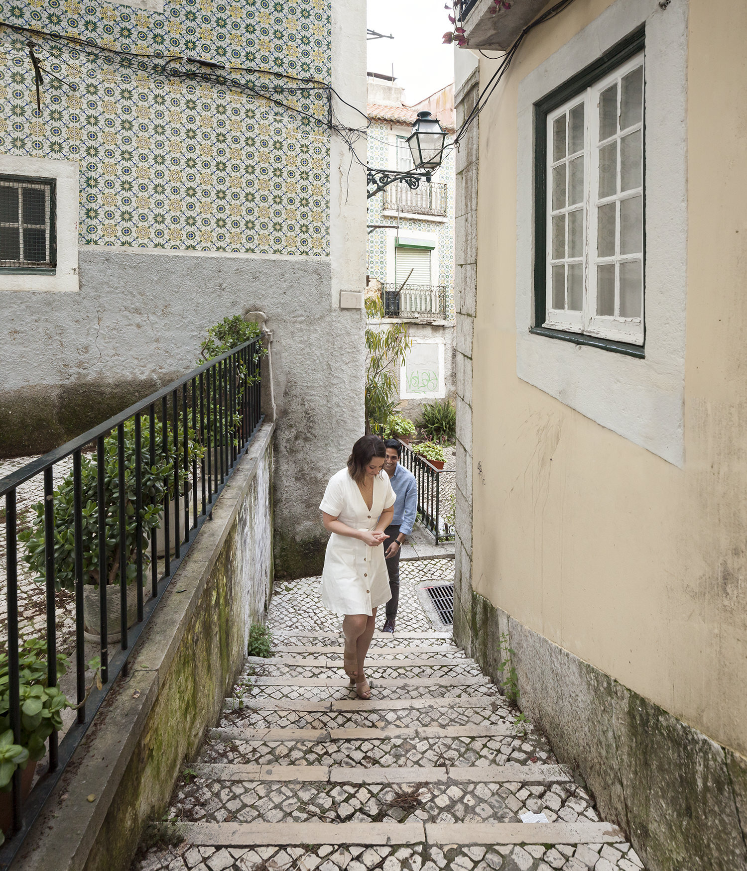 surprise-wedding-proposal-photographer-lisbon-ana-lucia-da-cruz-terra-fotografia-flytographer-14.jpg