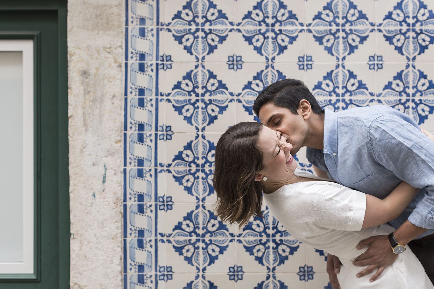 surprise-wedding-proposal-photographer-lisbon-ana-lucia-da-cruz-terra-fotografia-flytographer-27.jpg