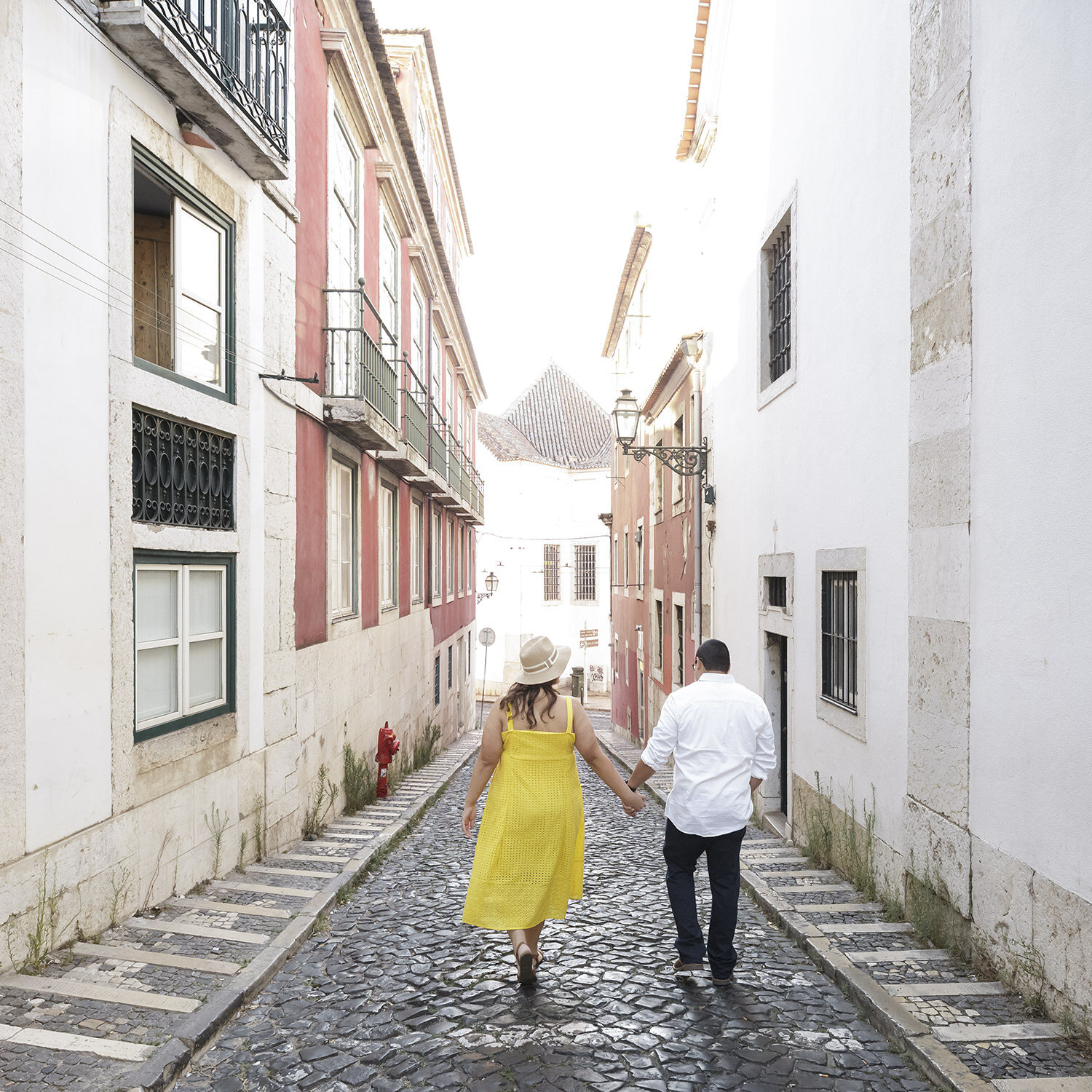 lisbon-destination-engagement-photographer-ana-lucia-da-cruz-terra-fotografia-25.jpg