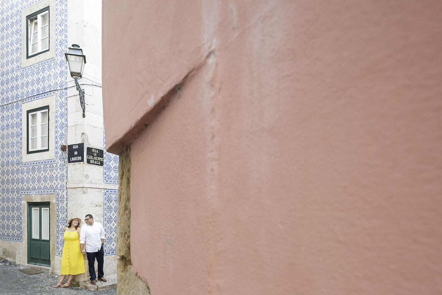 lisbon-destination-engagement-photographer-ana-lucia-da-cruz-terra-fotografia-39.jpg